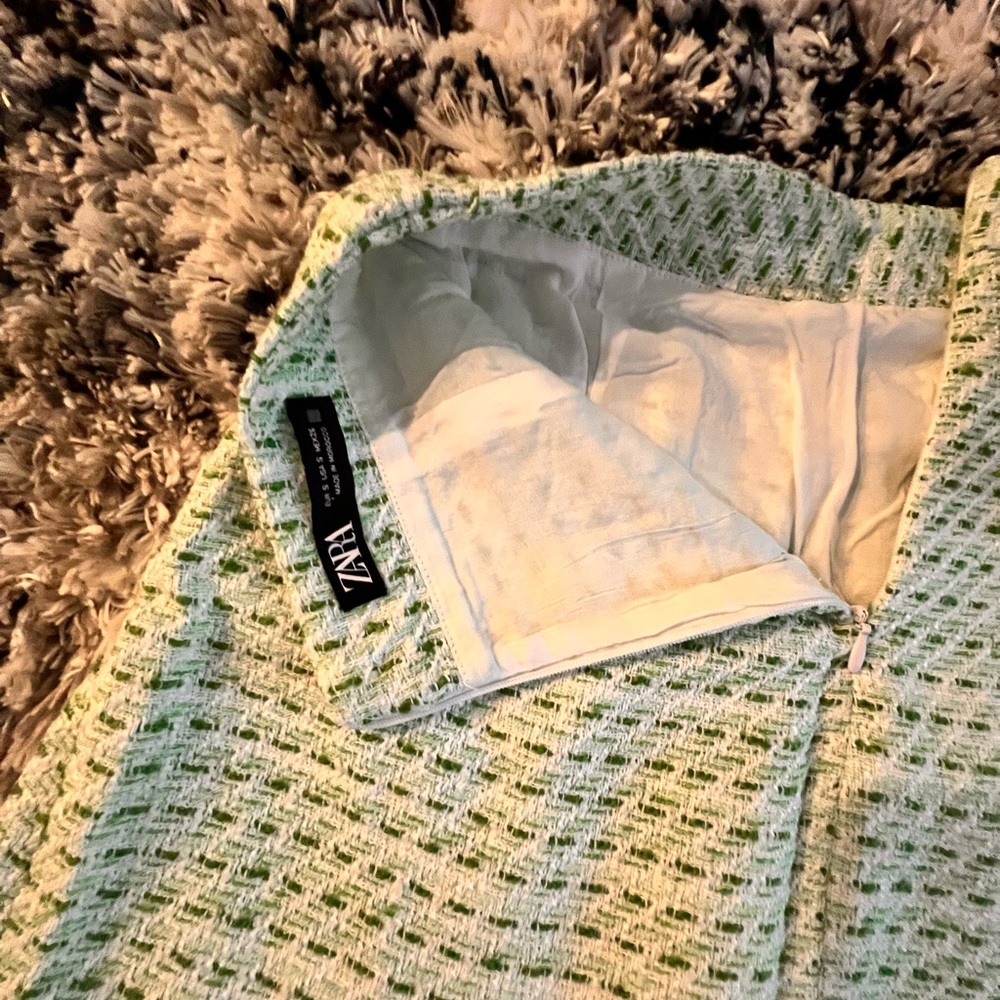 Zara 2pc - Picture 2 of 7